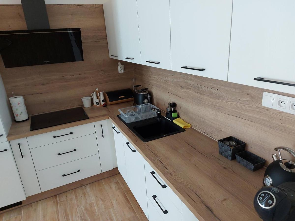 Ferienwohnung Apartman Filip - Pod Lesom Vysoké Tatry Exterior foto